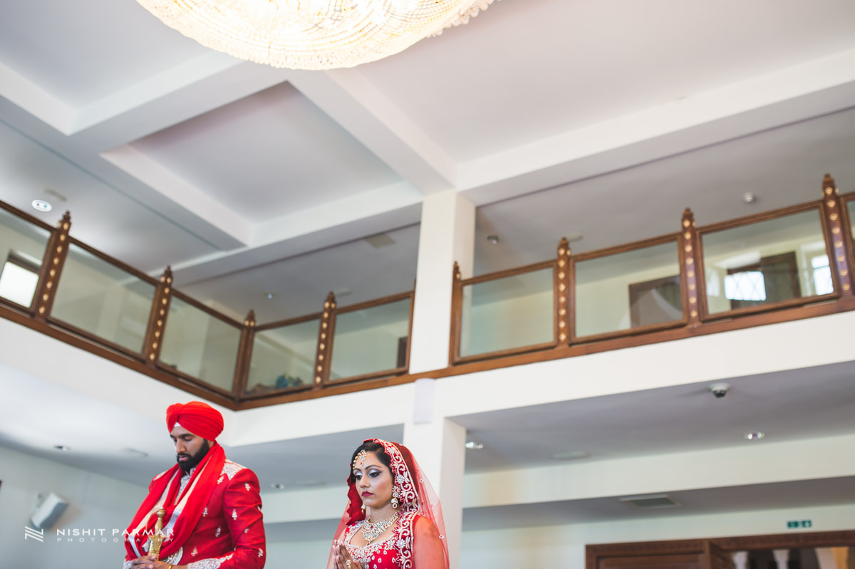 gravesend gurdwara sikh wedding photography quendon hall reception gurpreet aman gravesend gurdwara sikh wedding photography quendon hall reception gurpreet aman