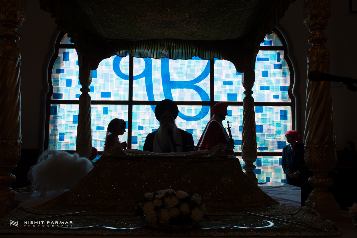 Aman and Gurpreet Gravesend Gurudwara Quendon Hall Wedding Photography Asian Wedding Photographer Indian Weddings Sikh Wedding Photography-29